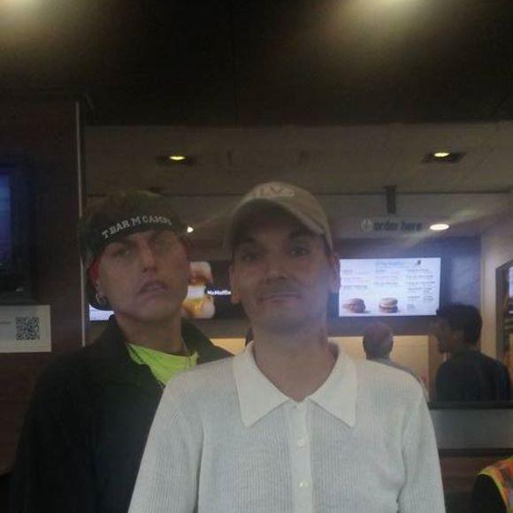 Meet your Posher, Richard - Picture 1 of 1